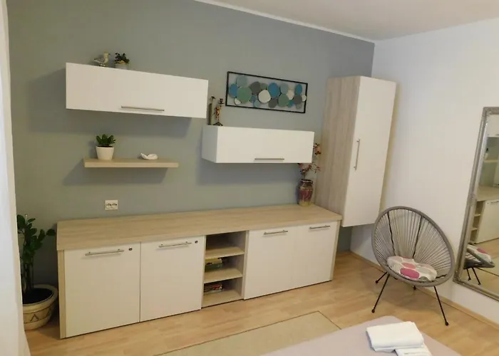 Apartment Doni