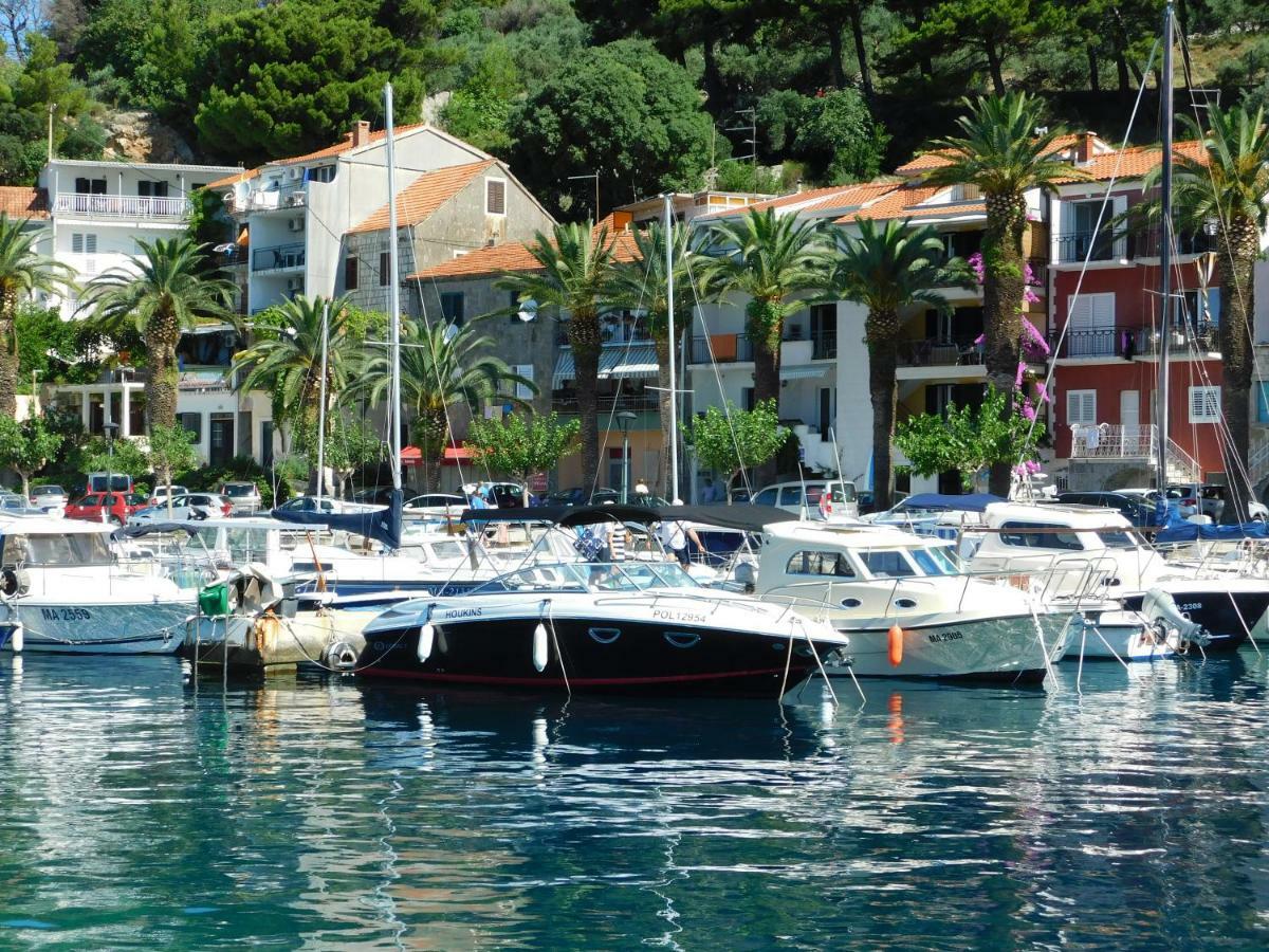 Doni * Podgora