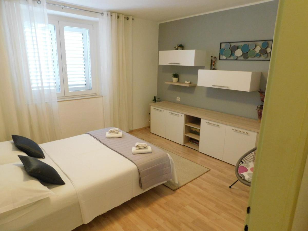 Doni Apartment Podgora