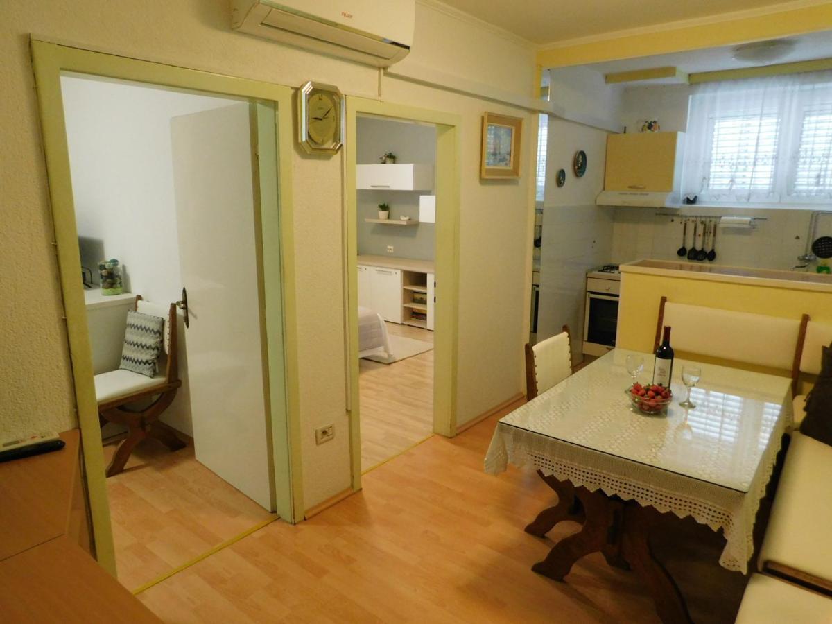 Apartment Doni *